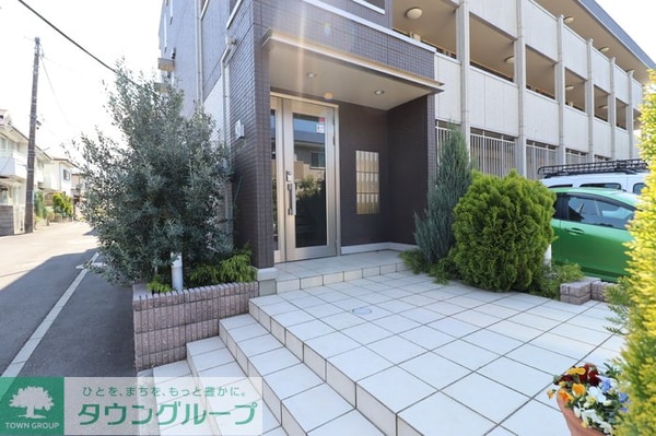 エントランス(エントランス)