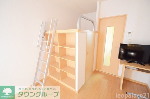 リビング・居室(設備・仕様は号室により異なる為、現況を優先致します。)