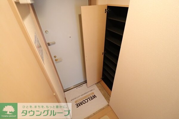 玄関(玄関)