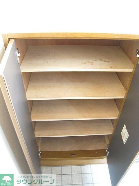 物件内観写真15　(収納)