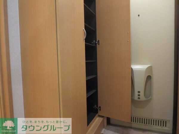玄関(玄関)