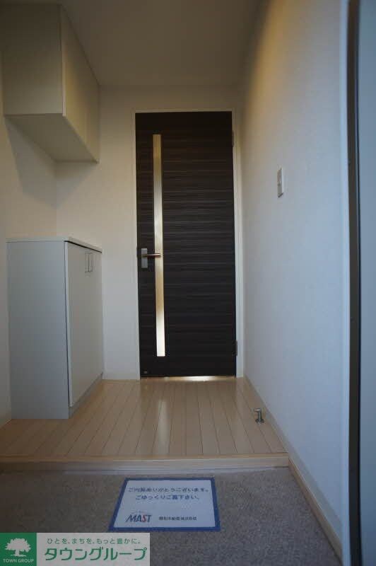 物件内観写真14　(玄関)