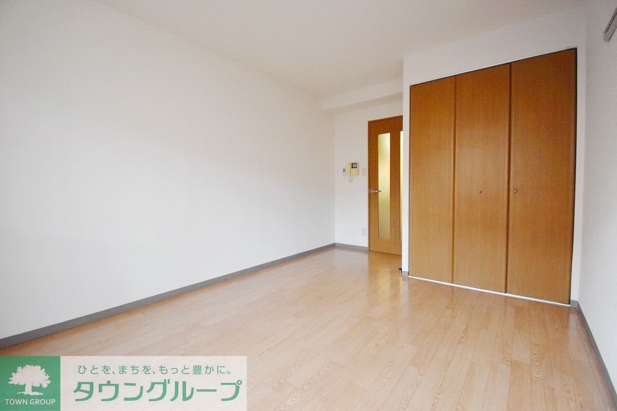 物件内観写真7　(リビング/居室)