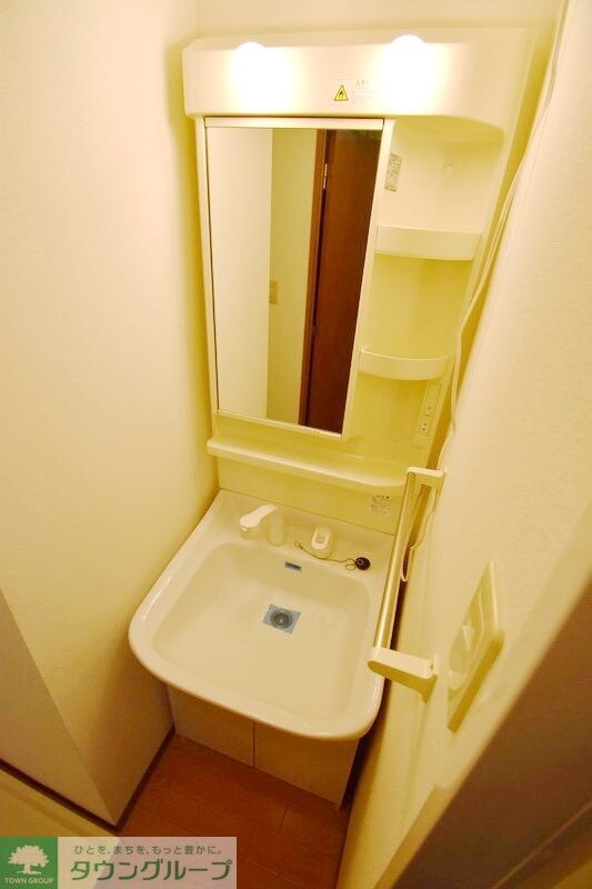 物件内観写真11　(洗面)