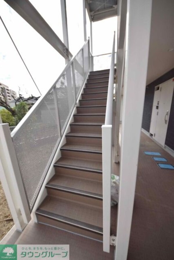 エントランス(外観・共用設備)