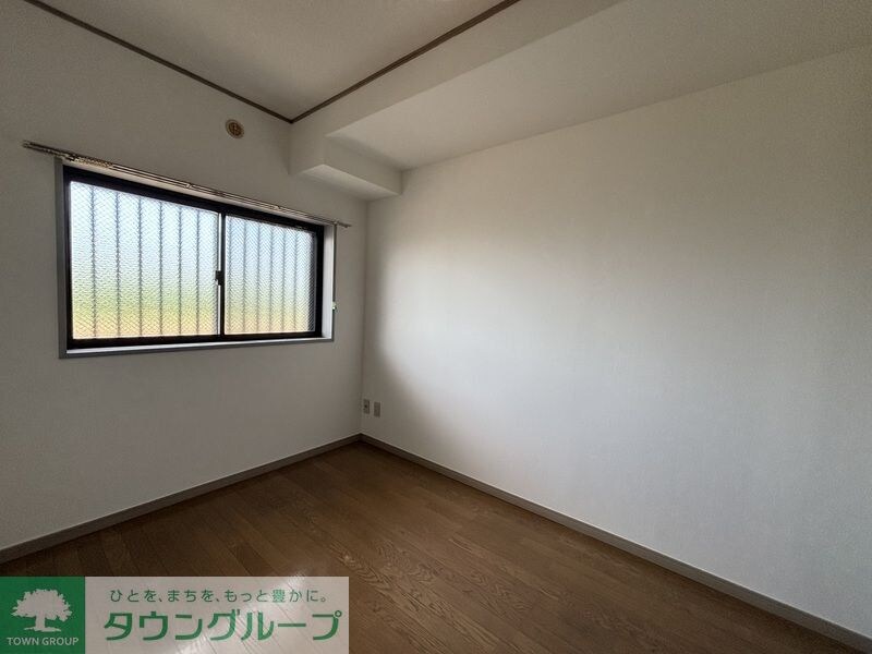 物件内観写真7　(リビング/居室)