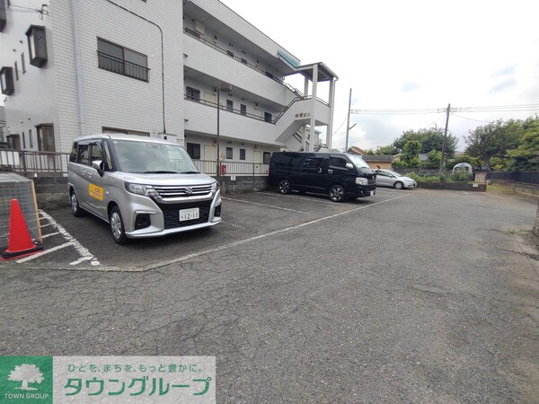 駐車場(駐車場)