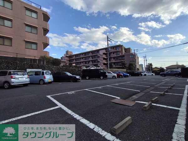 駐車場(駐車場)