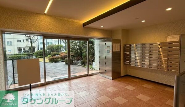 エントランス(エントランス)