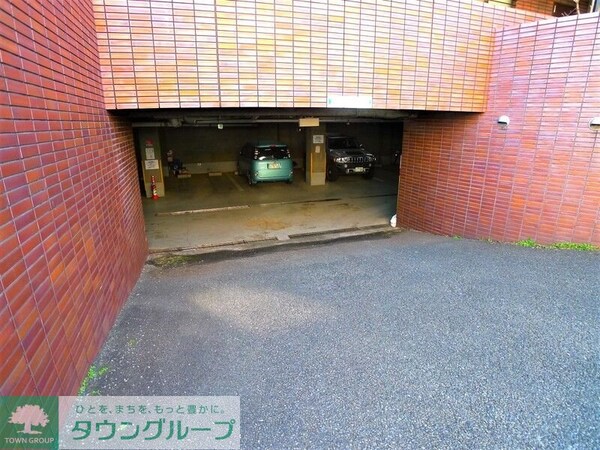 駐車場(駐車場)