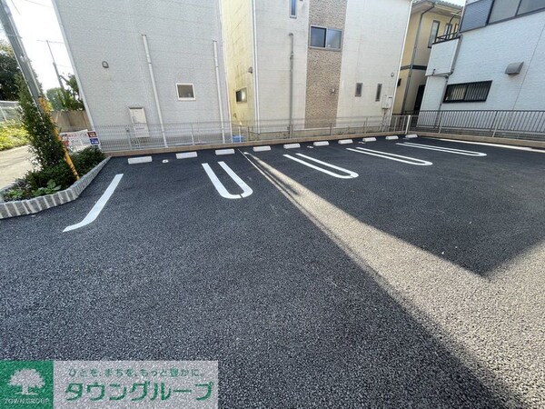 駐車場(駐車場)