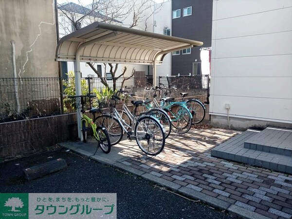 共有部分(自転車置き場)