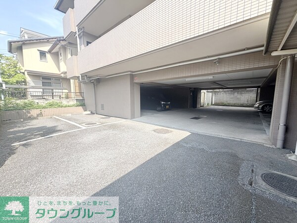 駐車場(駐車場)