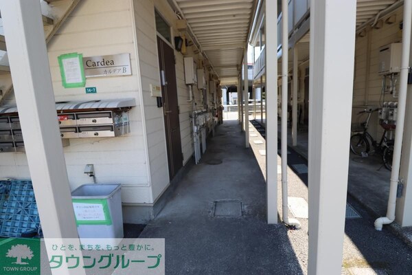 エントランス(エントランス)