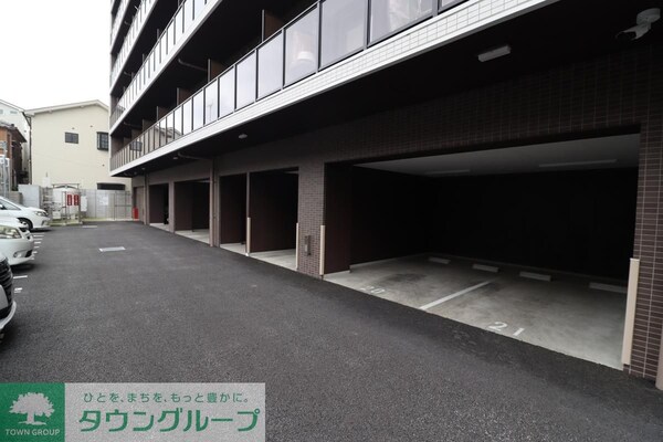 駐車場(駐車場)