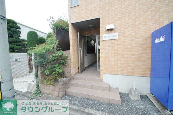 エントランス(エントランス)