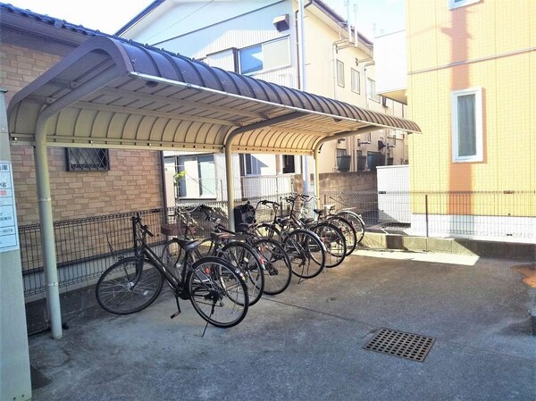 その他(駐輪場)