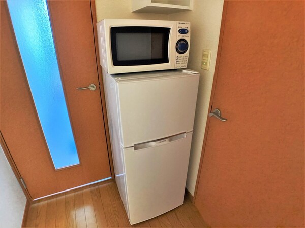 その他(電子レンジと冷蔵庫)