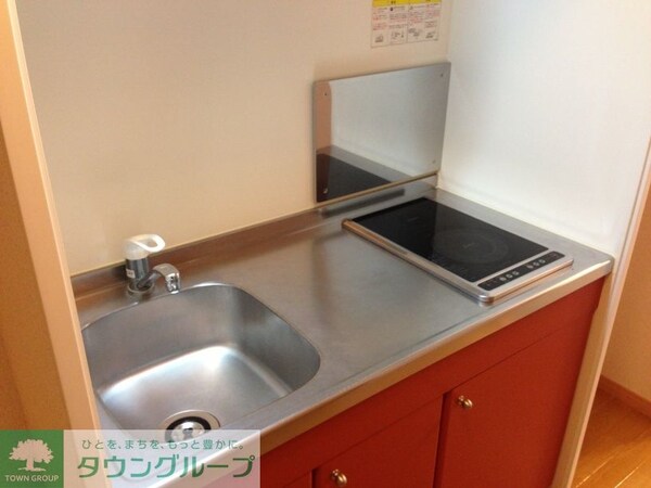 キッチン(電気コンロが2口あるタイプ)