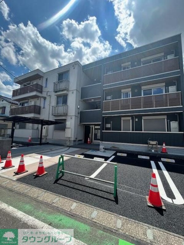 外観(駐車場)