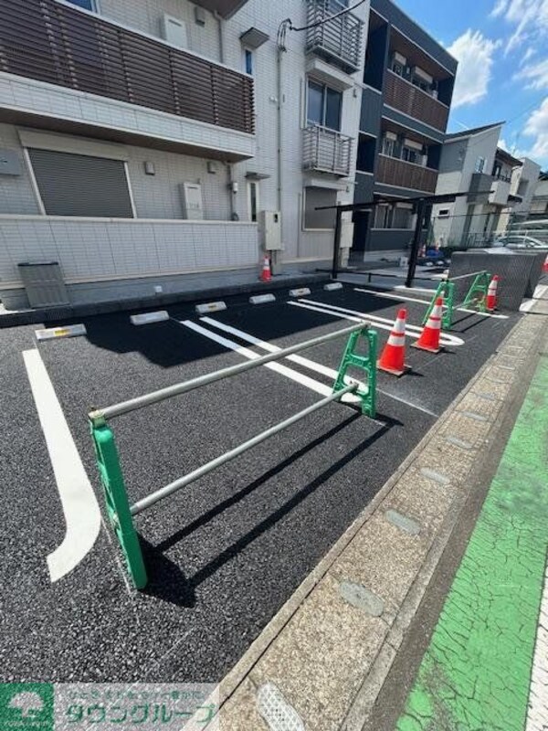 駐車場(駐車場)