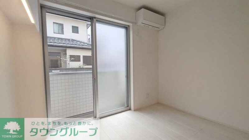 物件内観写真2　(バルコニー)