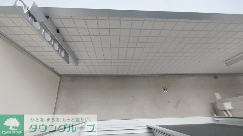 物件内観写真8　(駐車場)