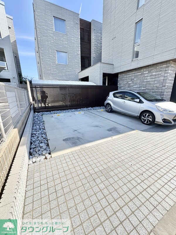 駐車場(駐車場)