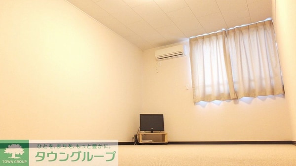 リビング・居室(家具家電設置済みです。)