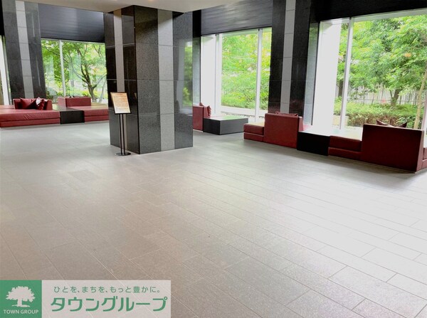 ロビー(共用部（フォレスト棟ロビー）)