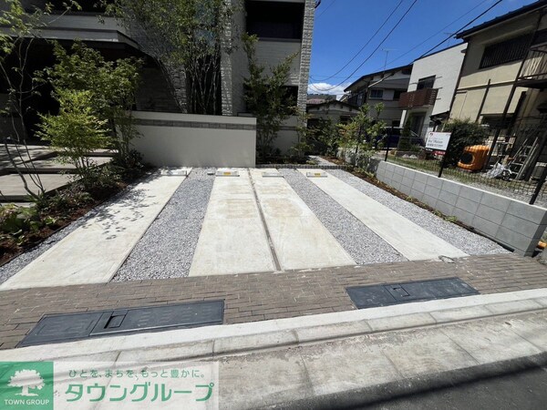 駐車場(駐車場)