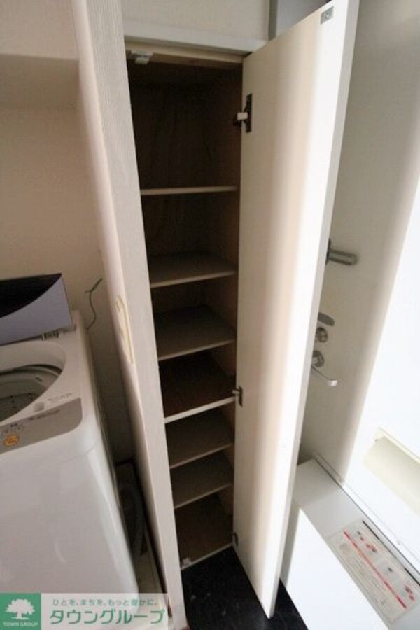 玄関(収納)