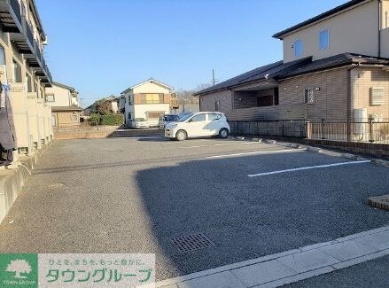 物件内観写真16　(駐車場)