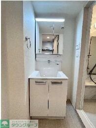 物件内観写真5　(洗面)