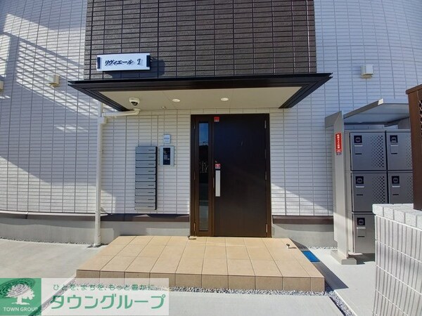 エントランス(エントランス)