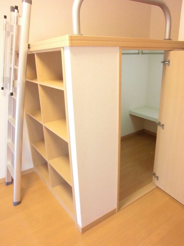 収納(収納付きベッド)