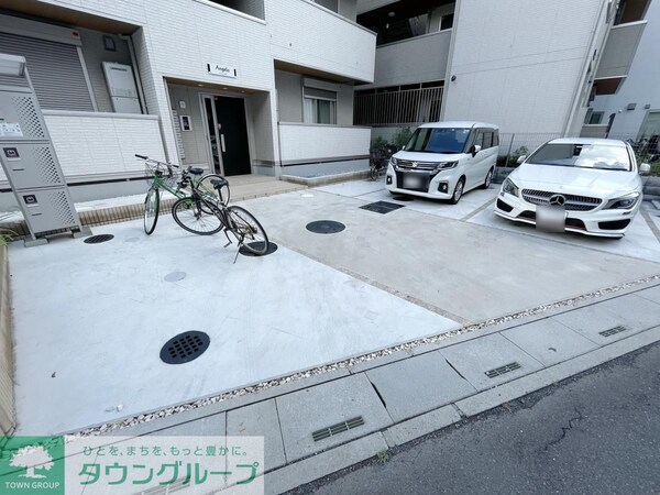 駐車場(駐車場)