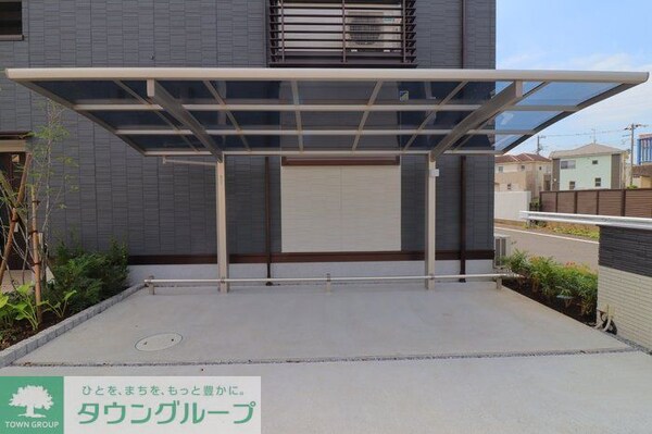 駐車場(駐車場)