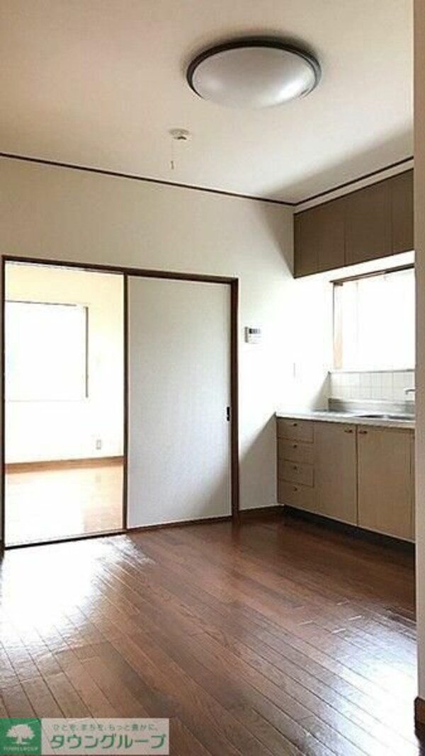 リビング・居室(別号室参考写真)