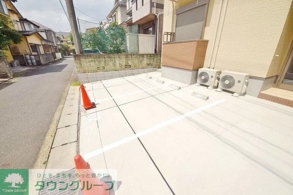駐車場(駐車場)