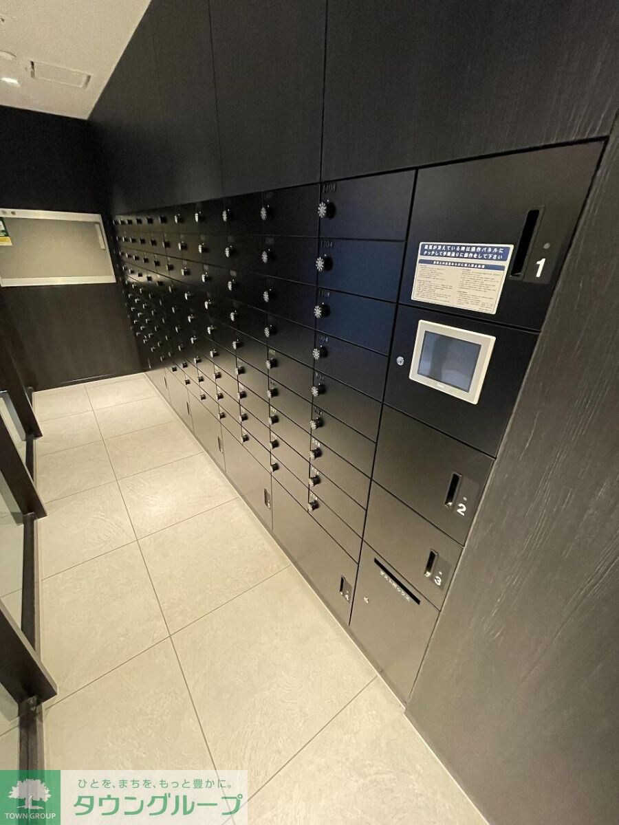 物件内観写真14　(駐車場)