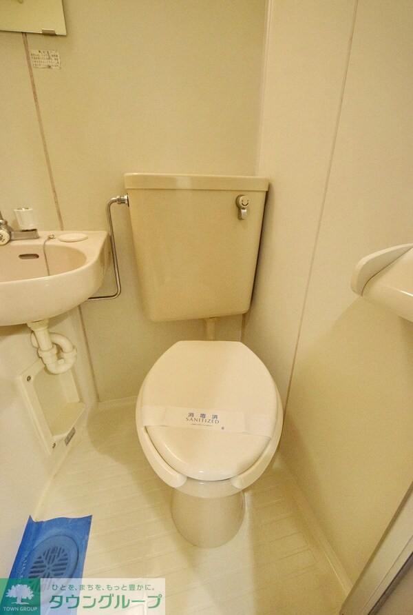 トイレ(※別部屋イメージ)