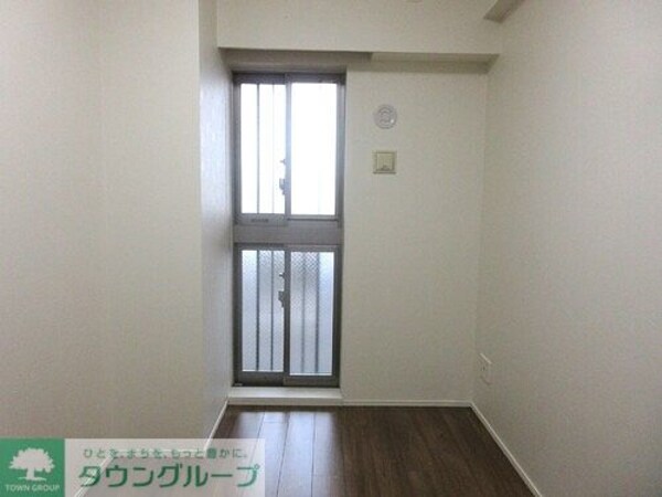 その他(洋室　約4.7畳　内装済)