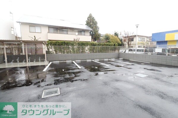 駐車場(駐車場)