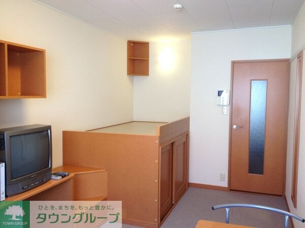 その他室内・内装(ベッド下に収納スペースあり)