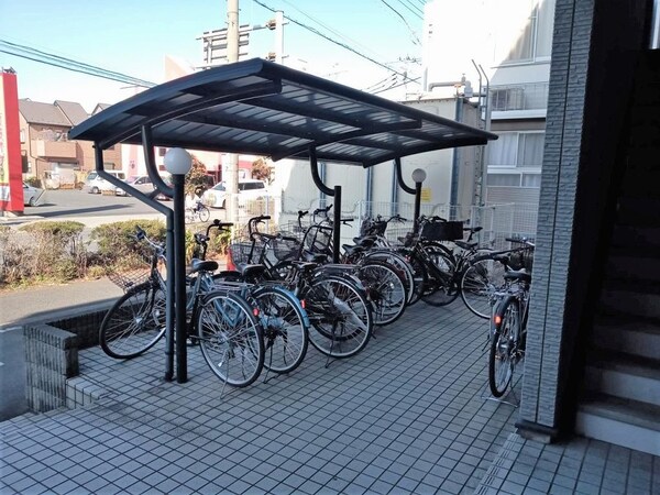 共有部分(自転車置き場)