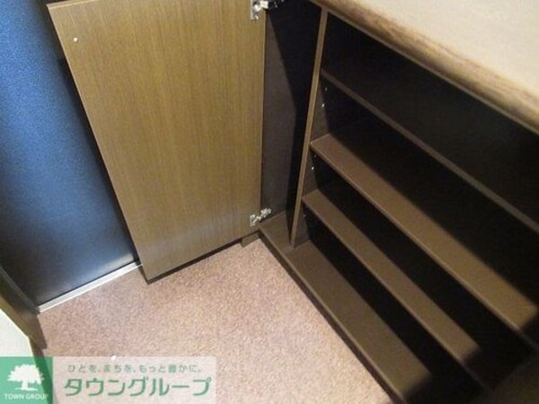 収納(玄関収納　※クリーニング前)