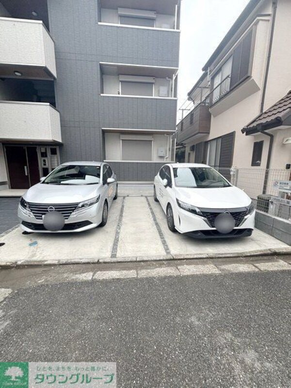 駐車場(駐車場)