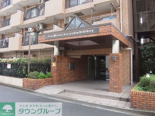 エントランス(エントランス外観　※前回募集時2014年4月撮影)