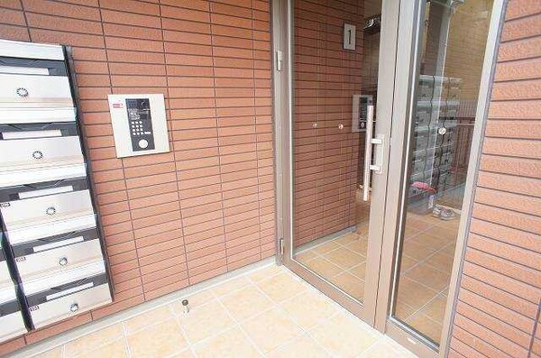 エントランス(エントランス)